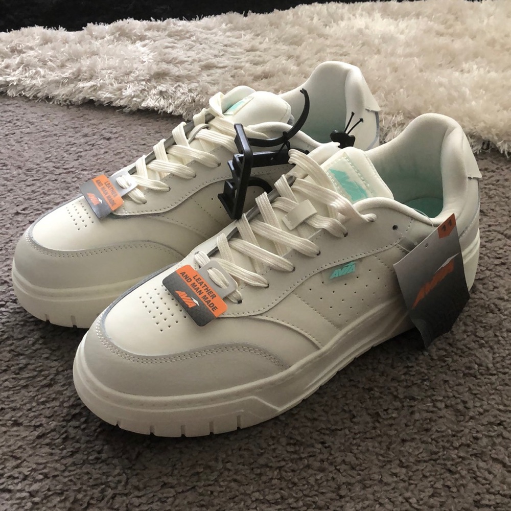 Avia Leather Sneaker